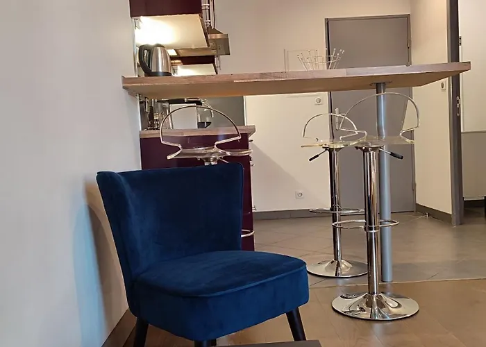 아파트 De 25m2 - Extra Centre - A 5 Min A Pied Des Plages - Commerces Et Restaurants Sur Place - Clim - Wifi - Exceptionnel