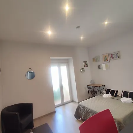 De 25m2 - Extra Centre - A 5 Min A Pied Des Plages - Commerces Et Restaurants Sur Place - Clim - Wifi - Exceptionnel