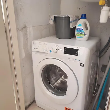 Апартаменти De 25m2 - Extra Centre - A 5 Min A Pied Des Plages - Commerces Et Restaurants Sur Place - Clim - Wifi - Exceptionnel Аяччо