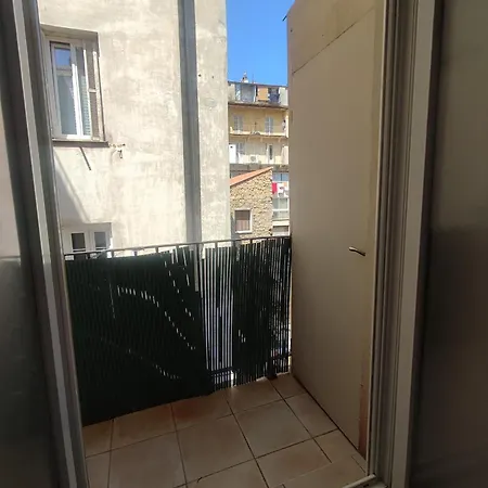 De 25m2 - Extra Centre - A 5 Min A Pied Des Plages - Commerces Et Restaurants Sur Place - Clim - Wifi - Exceptionnel Аяччо