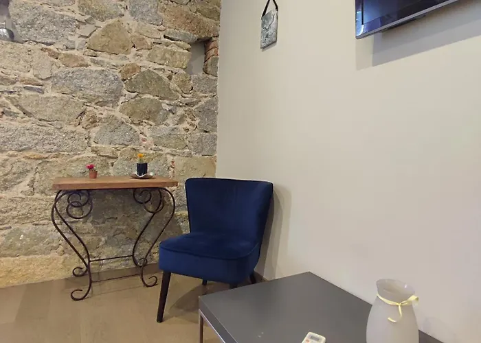 Apartment De 25m2 - Extra Centre - A 5 Min A Pied Des Plages - Commerces Et Restaurants Sur Place - Clim - Wifi - Exceptionnel Ajaccio (Corsica)